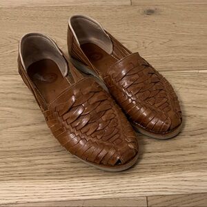 Women’s huaraches Brown Leather Flats